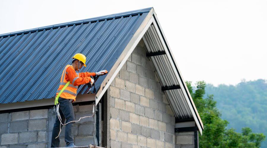 Expert top industrial roofings services in Winnetka, CA